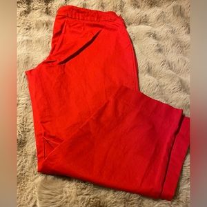 Le Chateau woman’s cropped trousers